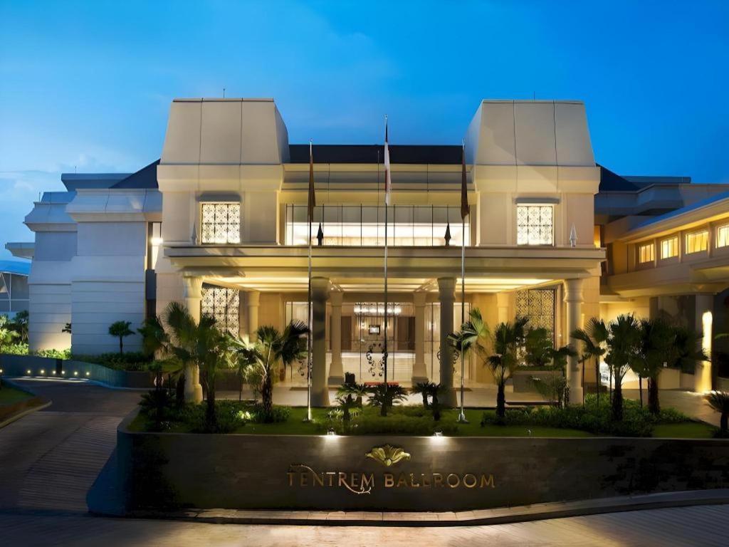 Hotel Tentrem Yogyakarta Exterior foto