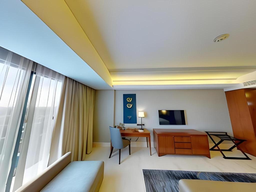 Hotel Tentrem Yogyakarta Exterior foto